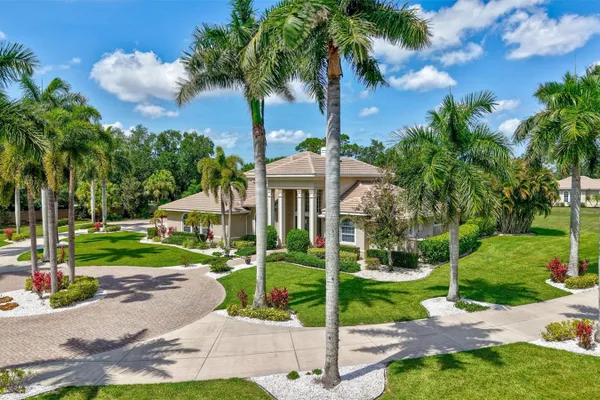 1045 FOX CREEK DR