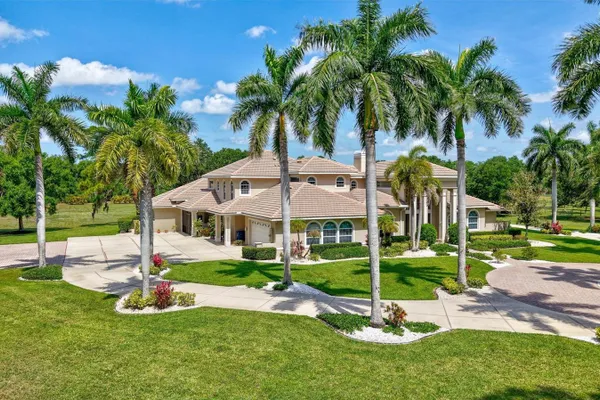 1045 FOX CREEK DR