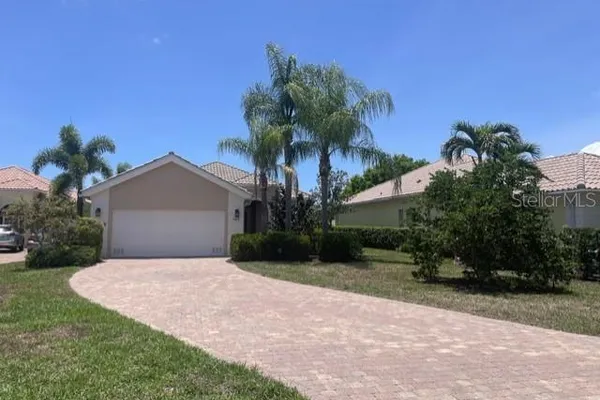 11818 FIORE LN