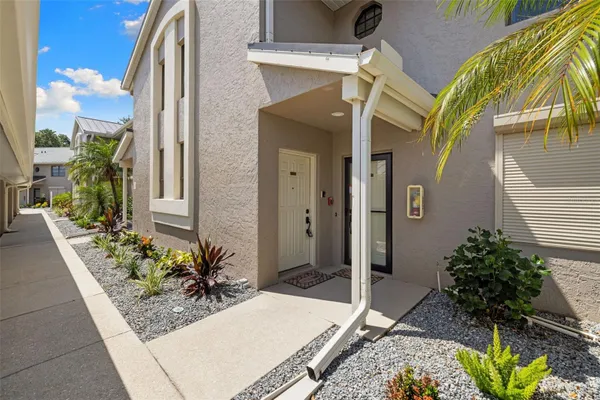 1335 SAXONY CIR 324
