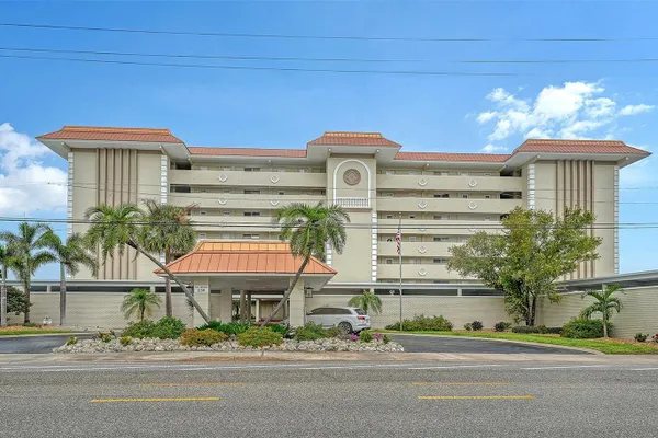 1150 TARPON CENTER DR 1-C 103
