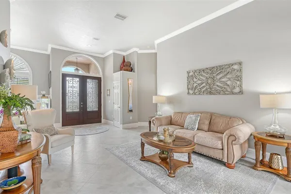 6682 SAINT JAMES XING