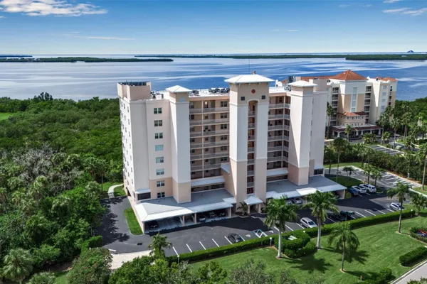 2625 TERRA CEIA BAY BLVD 206