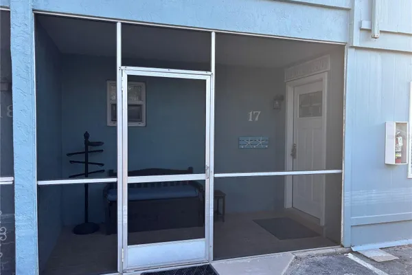 170 ROOSEVELT DR 17