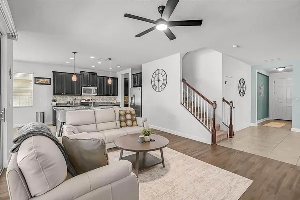 7536 AGUILA DR