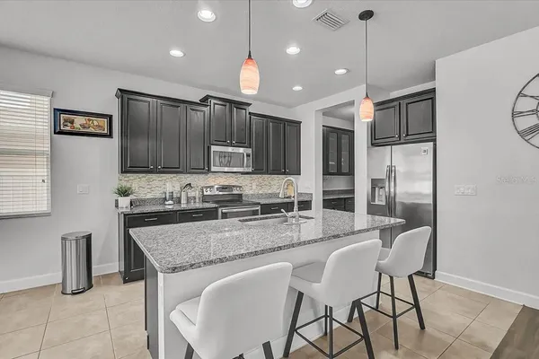 7536 AGUILA DR