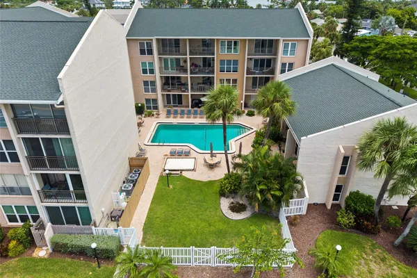 845 BENJAMIN FRANKLIN DR 101