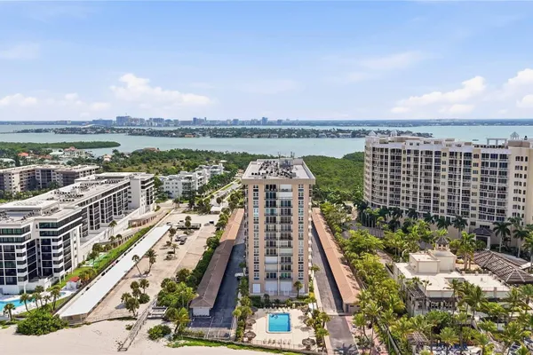 1212 BEN FRANKLIN DR 1205