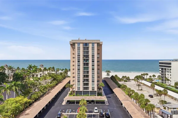 1212 BEN FRANKLIN DR 1205