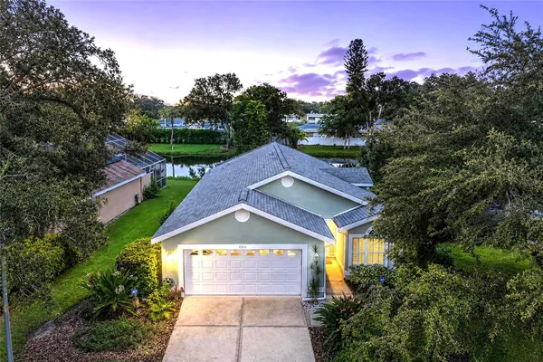 7488 ELEANOR CIR