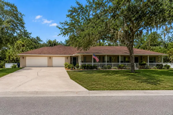608 WOODVIEW WAY