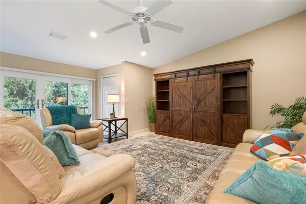 2756 CLUBHOUSE DR 202