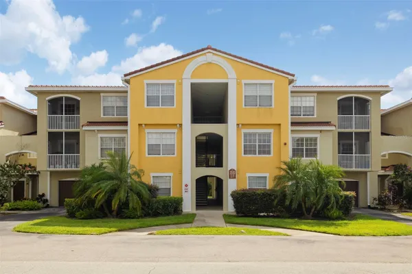 5500 BENTGRASS DR 6-203
