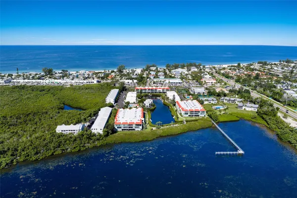 3705 E BAY DR 115