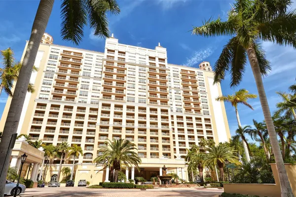 1111 RITZ CARLTON DR 1202