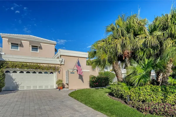 3530 MISTLETOE LN