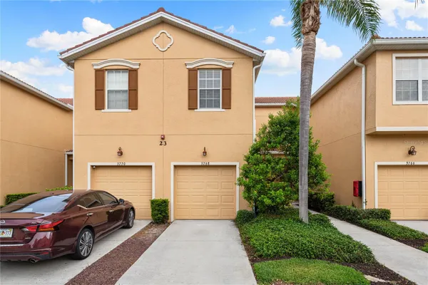 3768 PARKRIDGE CIR 23-104