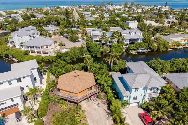 109 GULL DR
