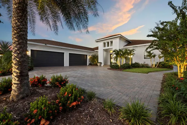 8989 ARTISAN WAY