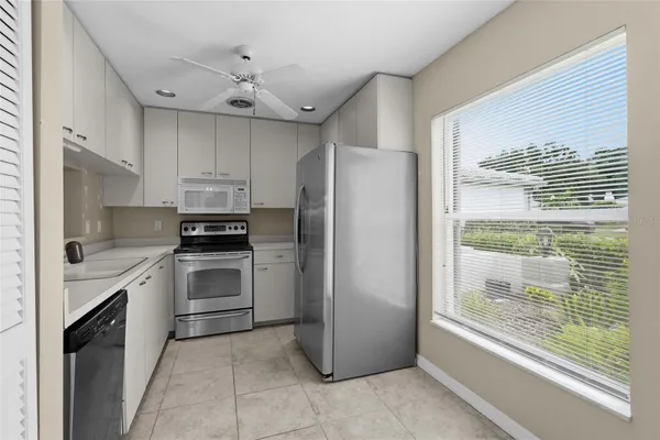 3032 RINGWOOD MDW 17