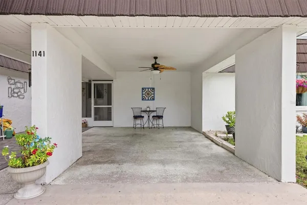 1141 MERLE WAY 14