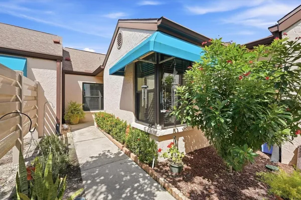 6089 CLUBSIDE DR 7686