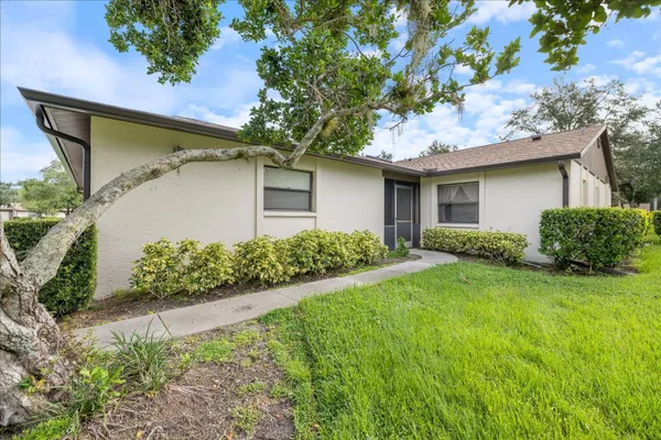 462 OAK HILL CIR 5