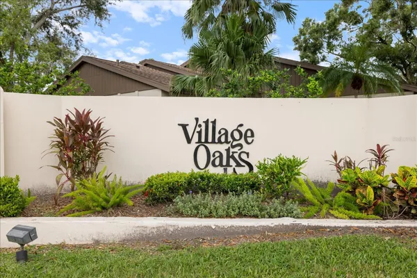 462 OAK HILL CIR 5