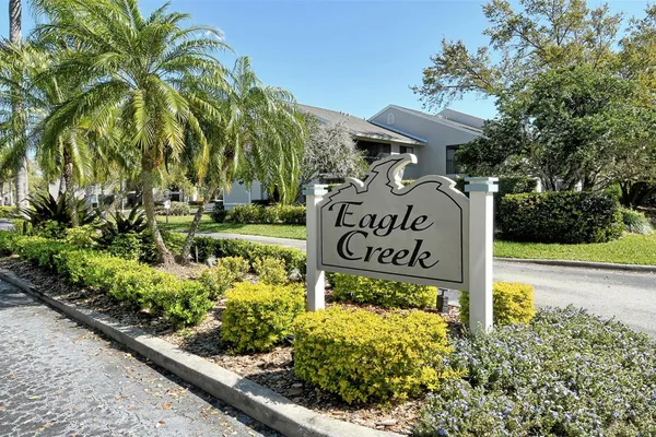 7652 EAGLE CREEK DR 7598