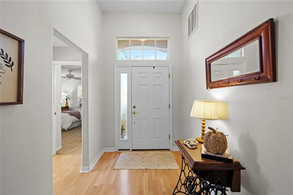 5064 CREEKSIDE TRL