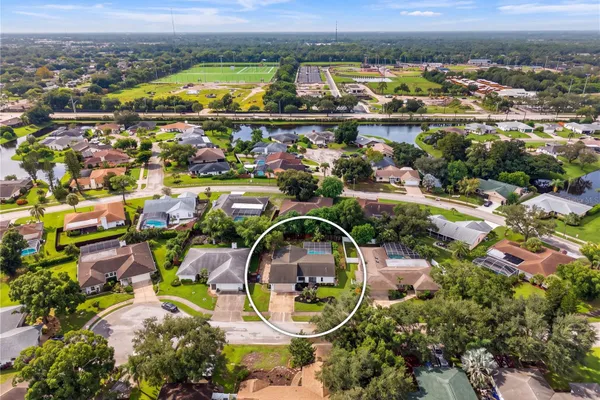 2014 COUNTRY MEADOWS LN