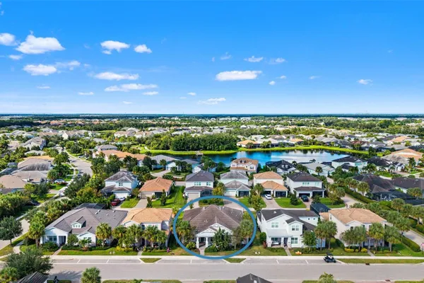 12111 BLUE HILL TRL