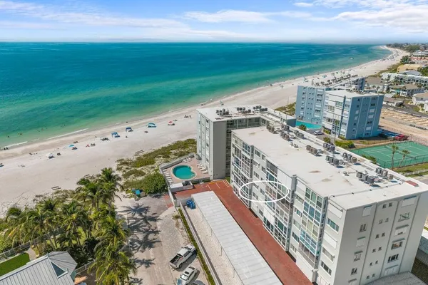 5200 GULF DR 406