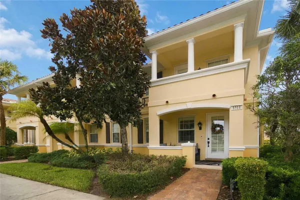 1511 NAPOLI DR