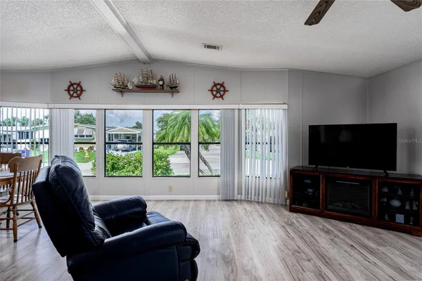 178 OSPREY CIR