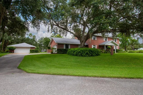 3990 NE ASHLEY TER