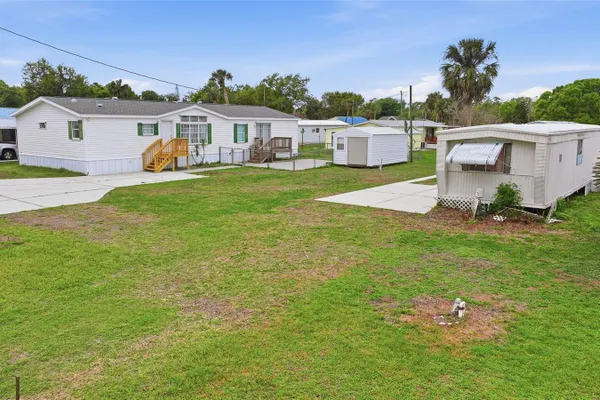 11923 SW LOOP TER