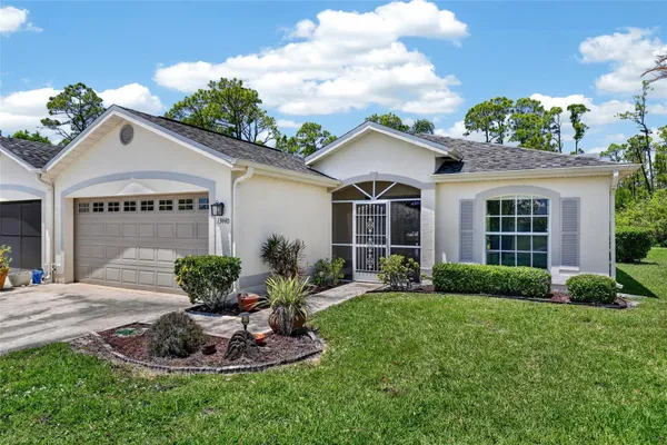 13440 SW PEMBROKE CIR
