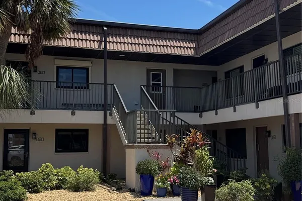 1258 BARBARA DR 202