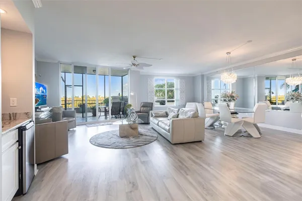 3329 SUNSET KEY CIR 107