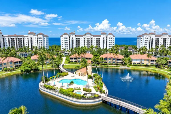 3329 SUNSET KEY CIR 107