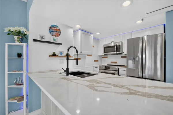 3160 MATECUMBE KEY RD 218