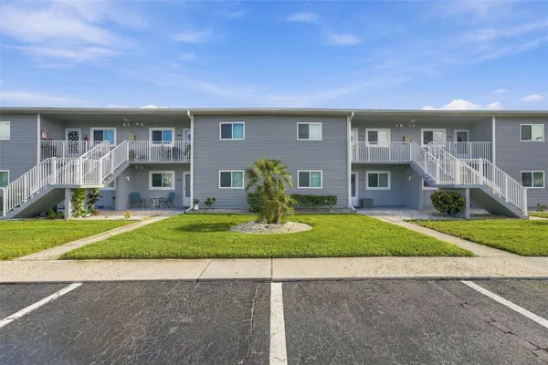 12274 SW EGRET CIR 3203
