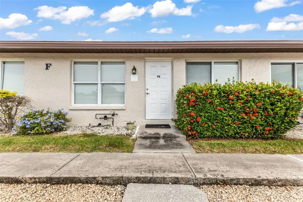 21150 GERTRUDE AVE F5