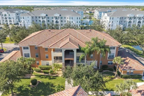 3948 POMODORO CIR 102