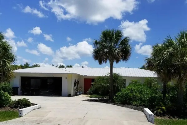 120 BARRACUDA DR