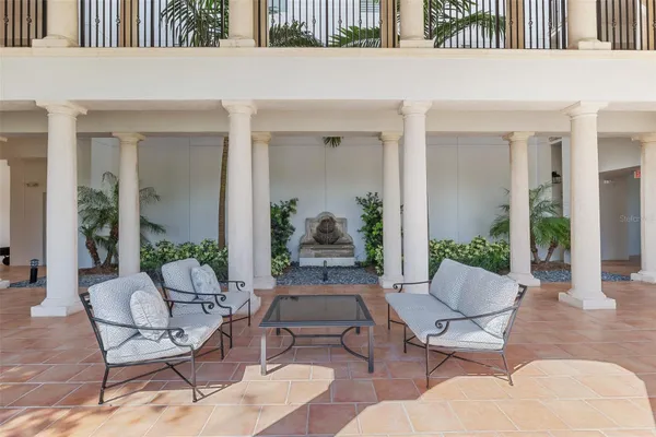 11200 HACIENDA DEL MAR BLVD 306