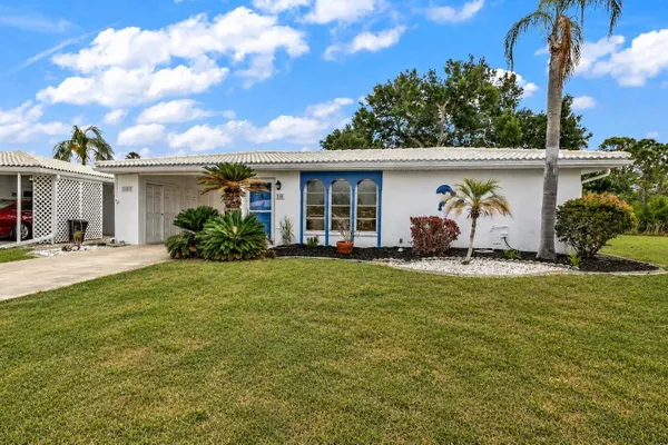 546 CIRCLEWOOD DR P3-4