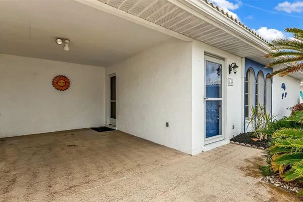 546 CIRCLEWOOD DR P3-4