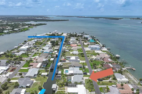 1433 LEMON BAY DR